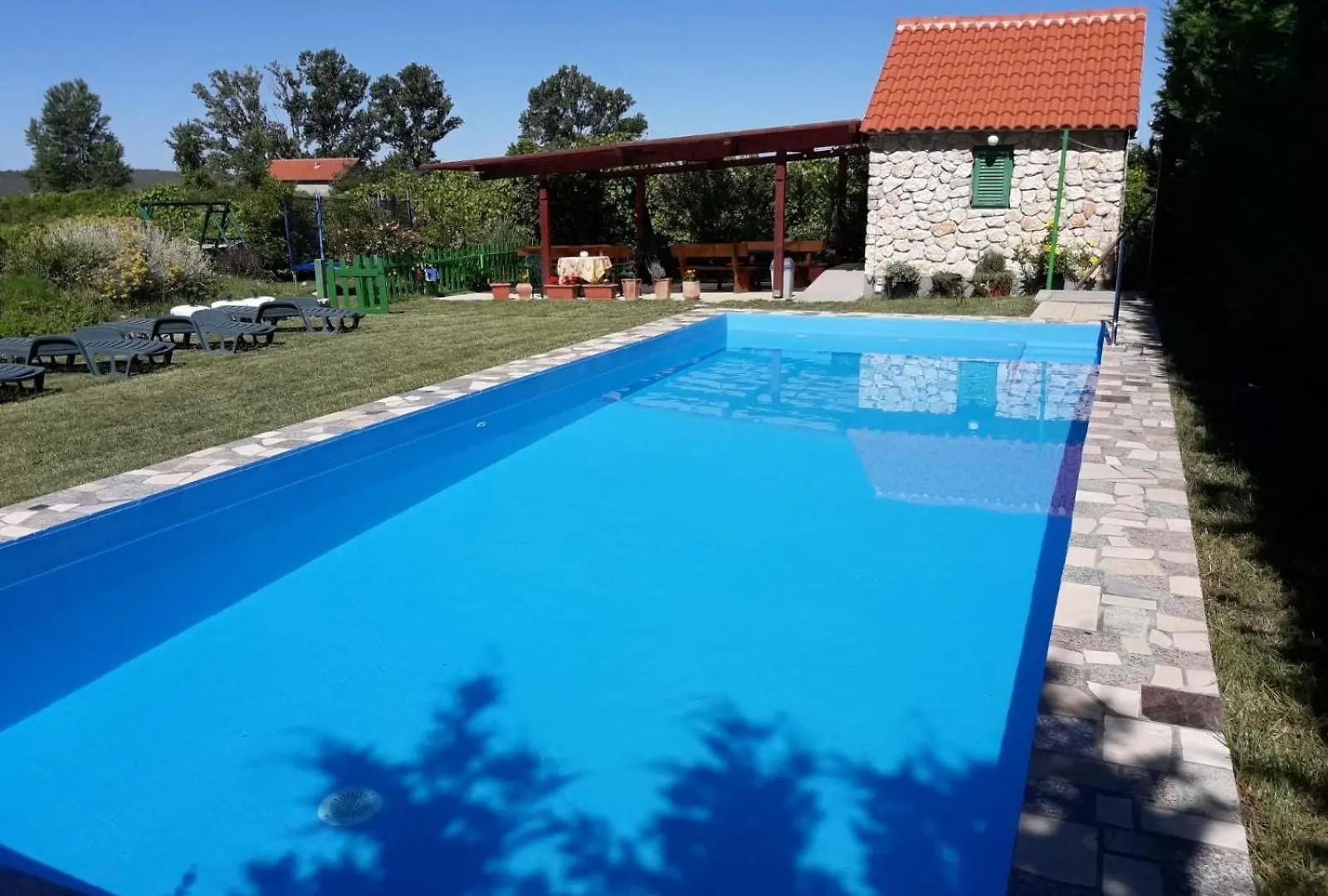 Family Friendly Apartments With A Swimming Pool Ljubac, Zadar - 21937 Ražanac