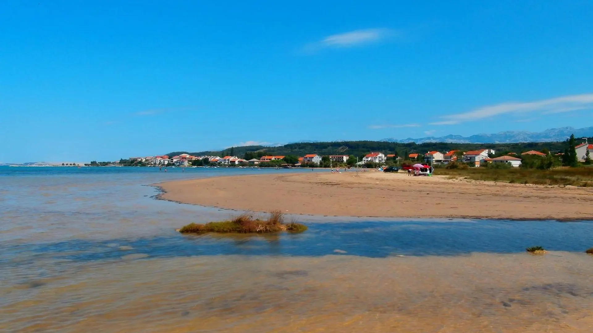 Family Friendly Apartments With A Swimming Pool Ljubac, Zadar - 21937 Razanac 0*,