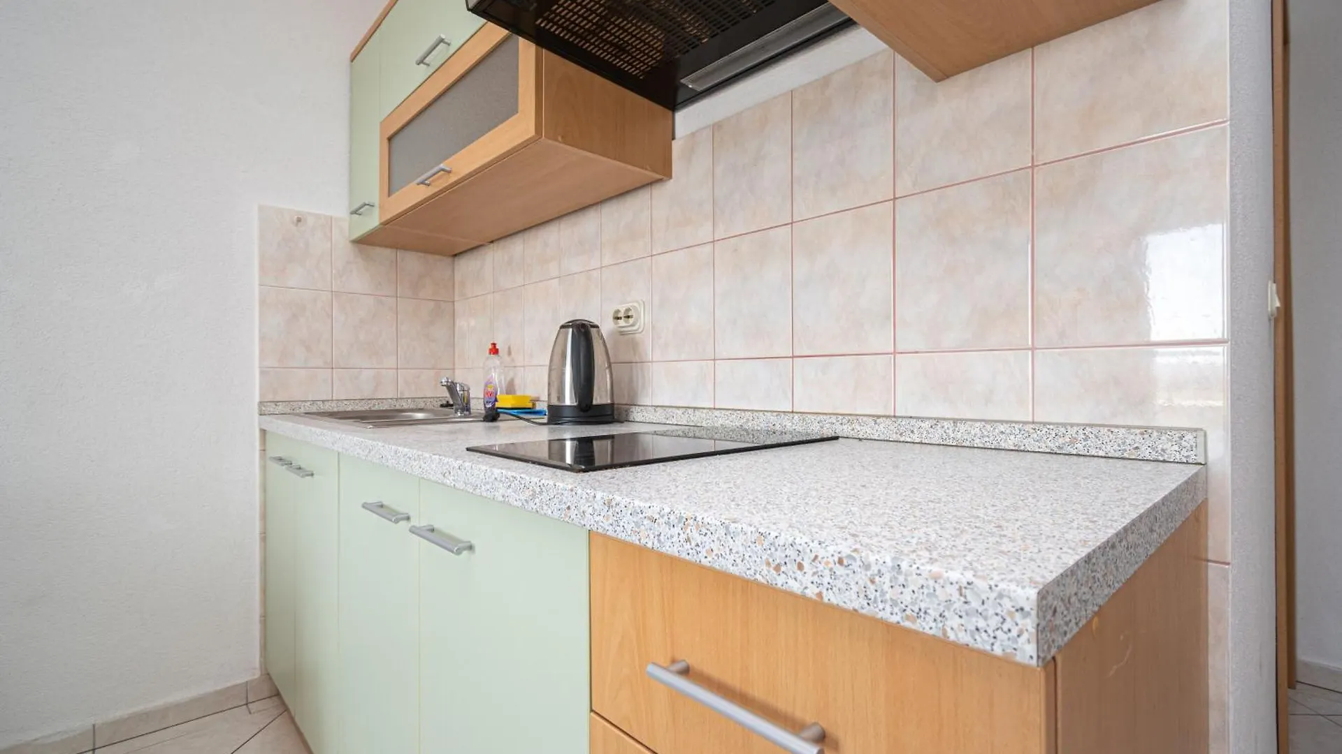 Family Friendly Apartments With A Swimming Pool Ljubac, Zadar - 21937 Ražanac